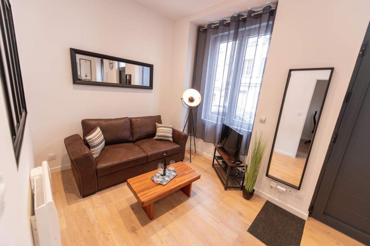 KASA LOFT CENTRE 2 - WIFI et TV - Confortable et stationnement gratuit à proximité Saint-Etienne (Loire) Exterior foto